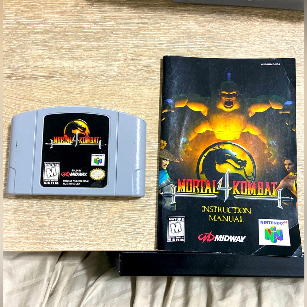 Mortal Kombat 4 (Nintendo 64, 1998) N64 Game Cartridge with Manual